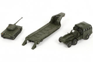 Lot 333 - DINKY TOYS (FRANCE) (1)