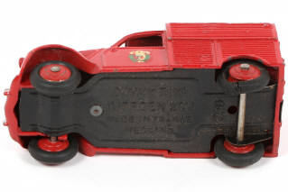 Lot 314 - DINKY TOYS (FRANCE) (1)