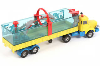 Lot 126 - CORGI TOYS (GB) (1)