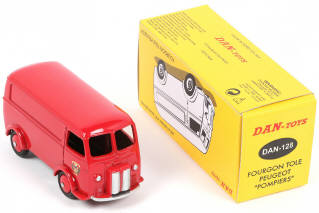 Lot 203 - DAN-TOYS (FRANCE) (3)