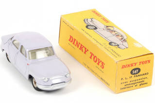 Lot 328 - DINKY TOYS (FRANCE) (1)