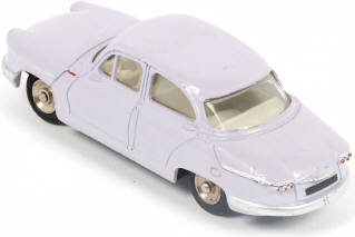 Lot 328 - DINKY TOYS (FRANCE) (1)