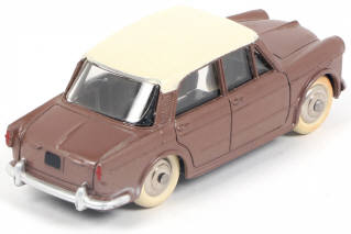 Lot 324 - DINKY TOYS (FRANCE) (1)