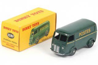 Lot 311 - DINKY TOYS (FRANCE) (1)