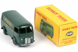 Lot 311 - DINKY TOYS (FRANCE) (1)