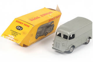 Lot 312 - DINKY TOYS (FRANCE) (1)
