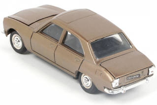 Lot 301 - DINKY TOYS (FRANCE) (1)
