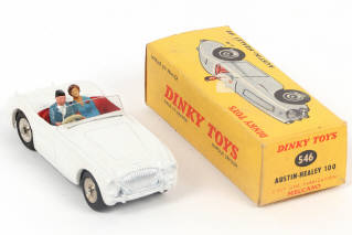 Lot 327 - DINKY TOYS (FRANCE) (1)