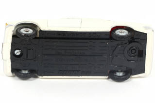 Lot 299 - DINKY TOYS (FRANCE) (1)