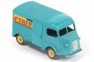 Lot 329 - DINKY TOYS (FRANCE) (1)