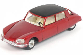 Lot 323 - DINKY TOYS (FRANCE) (1)