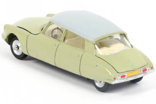 Lot 322 - DINKY TOYS (FRANCE) (1)