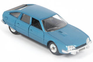 Lot 302 - DINKY TOYS (FRANCE) (1)