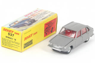 Lot 325 - DINKY TOYS (FRANCE) (1)