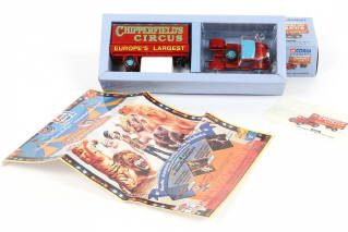 Lot 187 - CORGI TOYS (GB) (3)