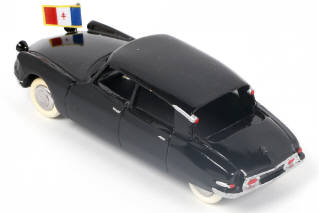 Lot 276 - CLUB DINKY FRANCE (1)