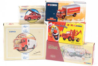 Lot 192 - CORGI TOYS (GB) (5)