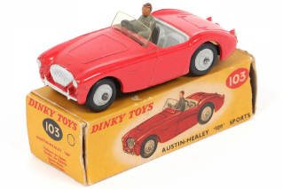 Lot 447 - DINKY TOYS (GB) (1)