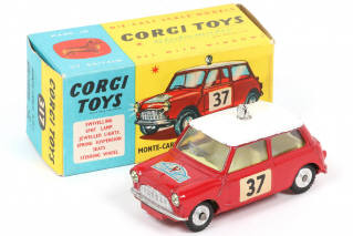 Lot 204 - CORGI TOYS (GB) (1)