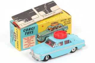 Lot 200 - CORGI TOYS (GB) (1)