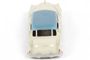 Lot 329 - DINKY TOYS (FRANCE) (1)