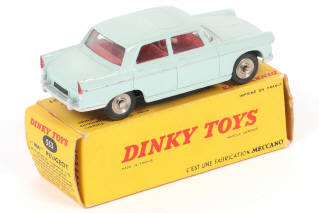 Lot 352 - DINKY TOYS (FRANCE) (1)