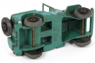 Lot 322 - DINKY TOYS (FRANCE) (1)