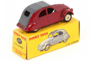 Lot 343 - DINKY TOYS (FRANCE) (1)