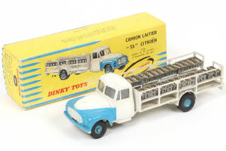 Lot 418 - DINKY TOYS (FRANCE) (1)