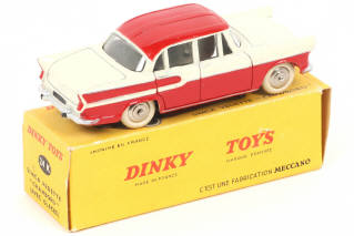 Lot 341 - DINKY TOYS (FRANCE) (1)