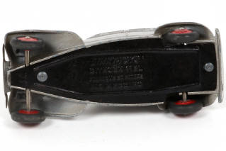 Lot 325 - DINKY TOYS (FRANCE) (1)