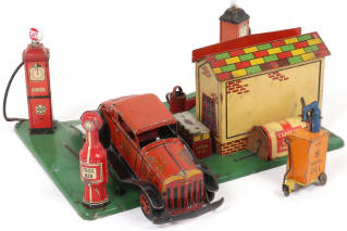 Lot 30 - MARX TOYS (USA) (1)