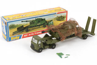 Lot 518 - DINKY TOYS (GB) (1)
