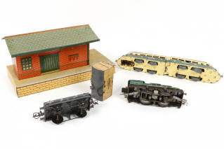 Lot 40 - DIVERS 'Ecartement O' (4)