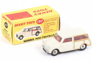 Lot 206 - DINKY TOYS (GB) (1)