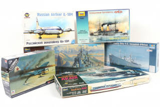 Lot 264 - DIVERS (6)