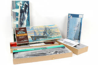 Lot 264 - DIVERS (6)