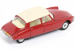 Lot 239 - DINKY TOYS (FRANCE) (1)
