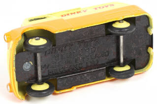 Lot 191 - DINKY TOYS (GB) (1)