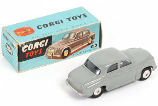 Lot 100 - CORGI TOYS (GB) (1)