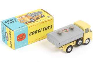 Lot 111 - CORGI TOYS (GB) (1)