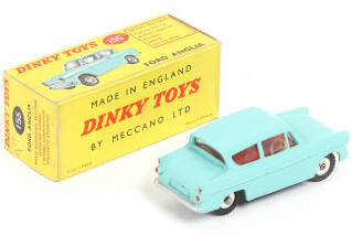 Lot 204 - DINKY TOYS (GB) (1)