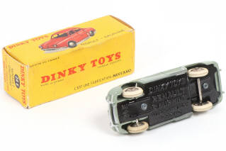 Lot 229 - DINKY TOYS (FRANCE) (1)