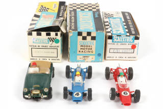 Lot 3 - SCALEXTRIC (FRANCE) (3)