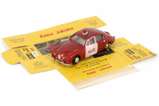 Lot 4 - NICKYTOYS (INDE) (1)