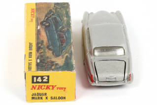 Lot 8 - NICKYTOYS (INDE) (1)