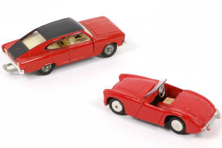 Lot 110 - CORGI TOYS (GB) (2)