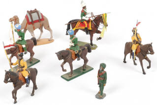 Lot 23 - DIVERS (12)