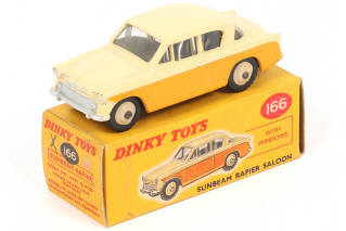Lot 39 - DINKY TOYS (GB) (1)
