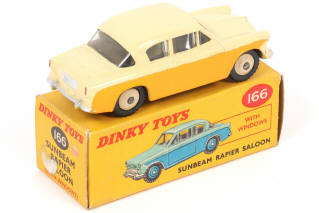 Lot 39 - DINKY TOYS (GB) (1)